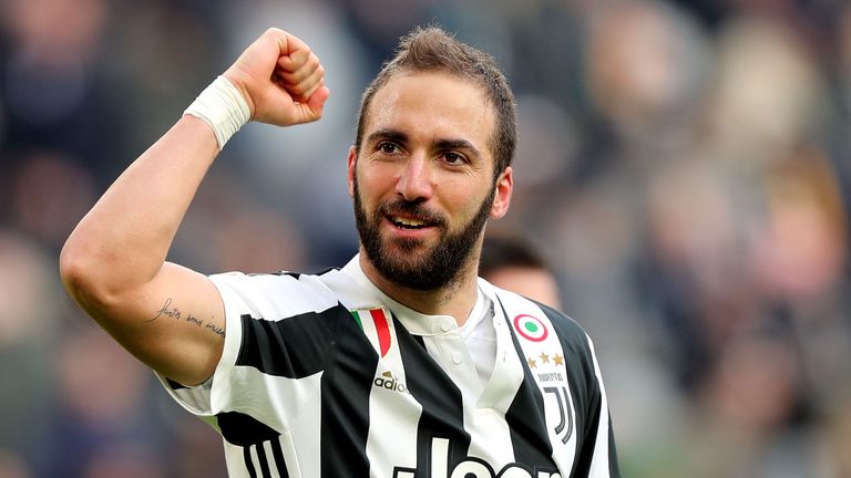 Gonzalo Higuain is not moving to Chelsea, says his agent