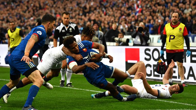 The high tackle from Watson that resulted in the penalty try