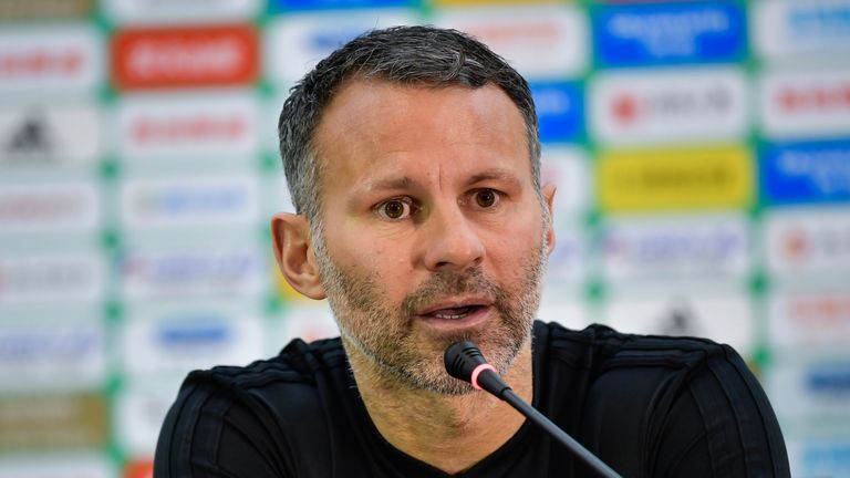 Ryan Giggs says he was taught a valuable lesson by All Blacks great Dan Carter