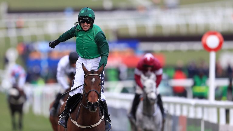 Cheltenham Festival: Native River romps to Gold Cup success