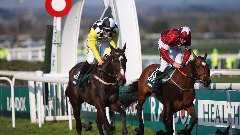 Tiger Roll just edges out Pleasant Company to win the Grand National at Aintree