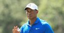 Tiger digs deep as Mickelson slips