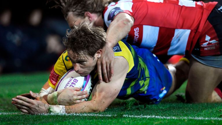 Blaine Scully's late try handed the Blues a chance to level the game, but Anscombe's conversion travelled wide