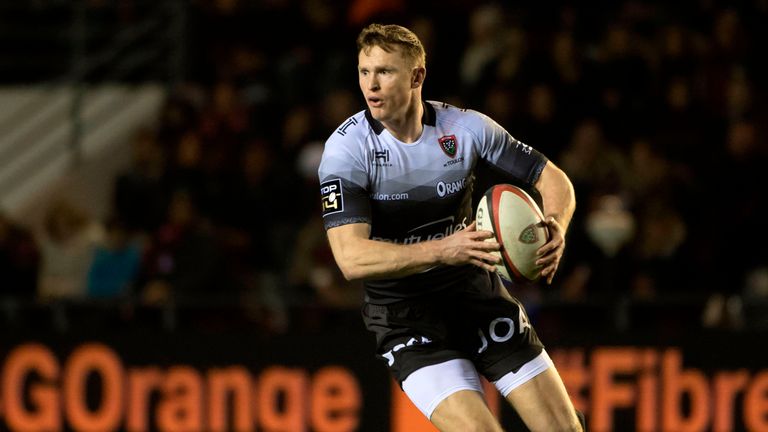 Chris Ashton scored a record 24 tries in his debut season in the Top 14