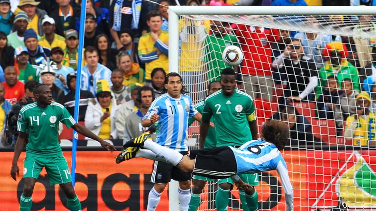 Gabriel Heinze scoring the only goal as Argentina beat Nigeria in 2010