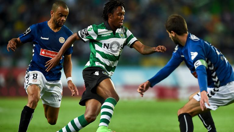 Martins made his first Primeira Liga appearance in 2015