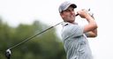 Simpson flirts with a 59