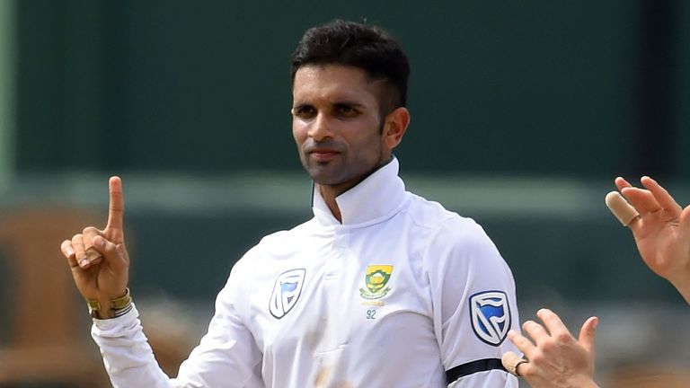 Maharaj strikes to leave Sri Lanka on 168-3 at tea