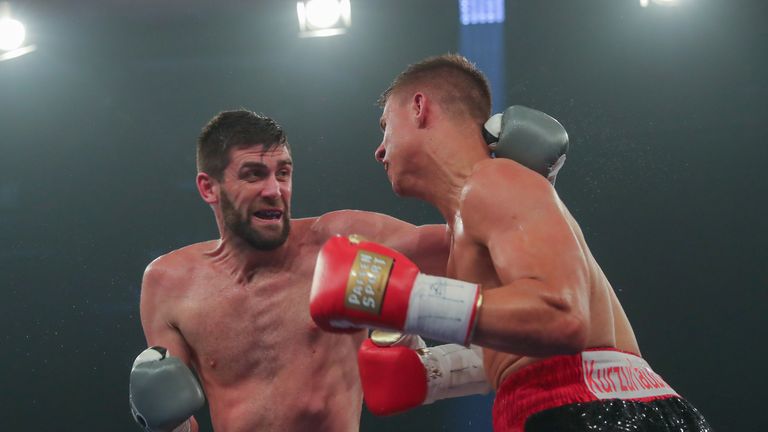 Fielding and Zeuge traded blows before the Merseysider took over