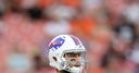 McCarron suffers shoulder injury
