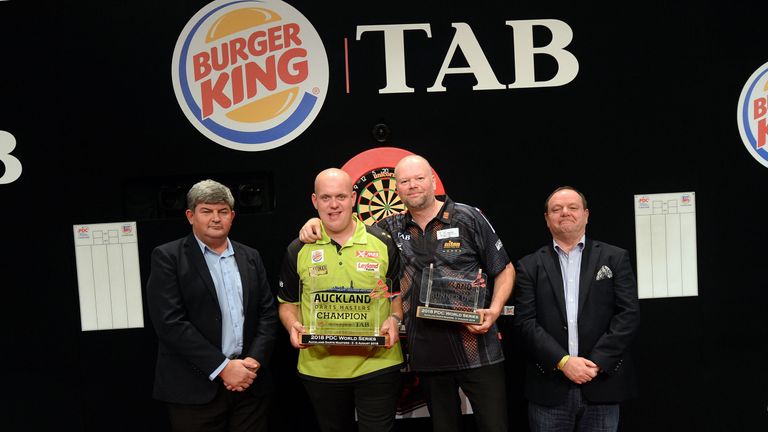 Raymond van Barneveld was appearing in his second Auckland Darts Masters final (Photosport NZ/PDC)