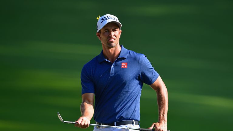 Scott posted back-to-back 65s to get within two of the lead