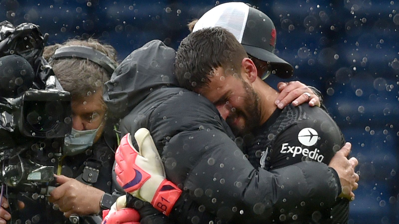 Jurgen Klopp praises Alisson's 'unbelievable' goal, which keeps Liverpool in the race for a Premier League top-four finish - Jurgen Klopp praises Alisson's 'unbelievable' goal, which keeps Liverpool in the race for a Premier League top-four finish