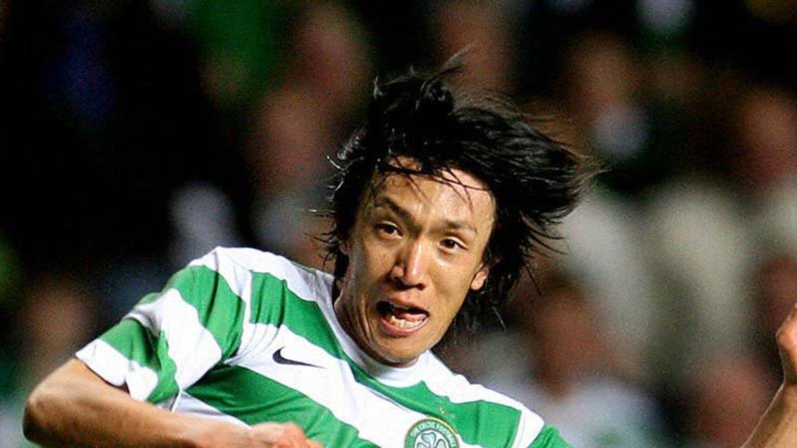 Carte à Collectionner Futera World Football 2007 #104 – Shunsuke Nakamura – Japon – Notée PSA 5