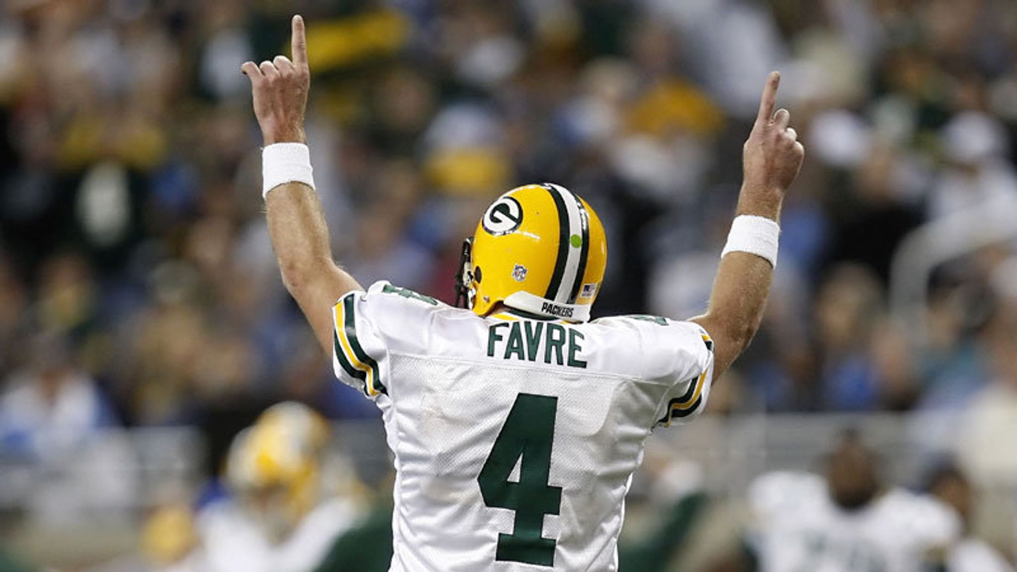 Favre in record-breaking form, NFL News