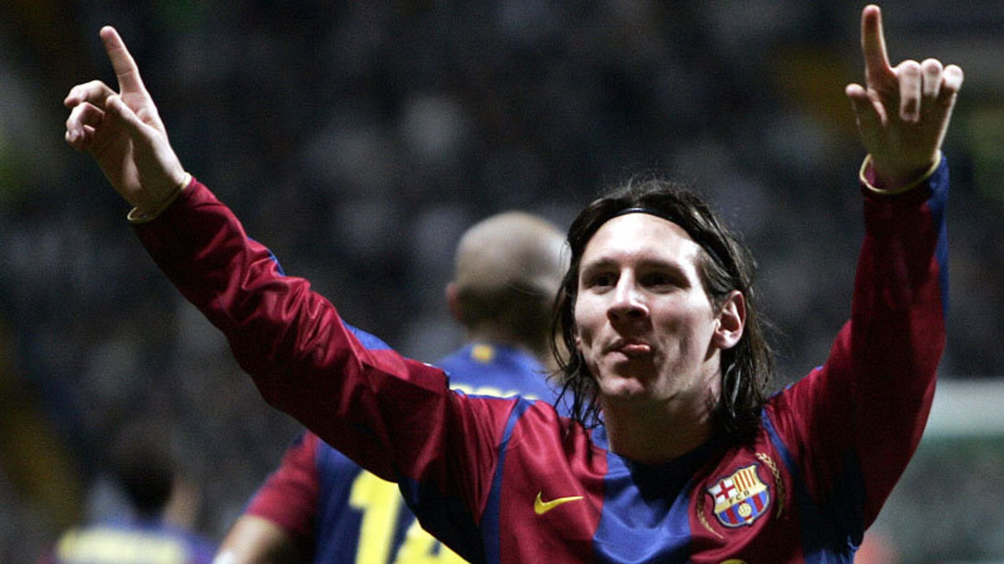 Messi eyes United return | Football News | Sky Sports