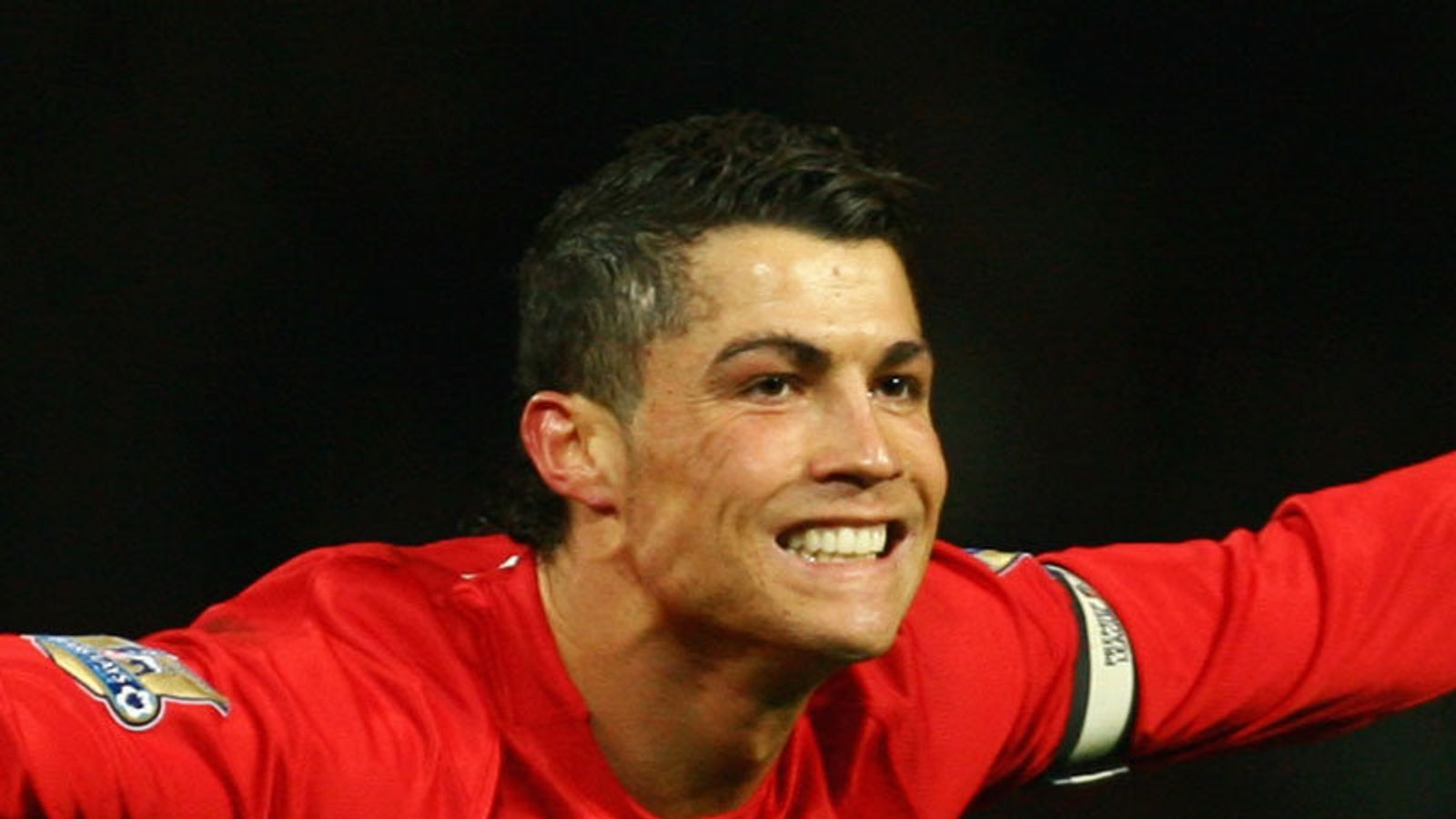 Stand-in skip sends Utd clear | Football News | Sky Sports