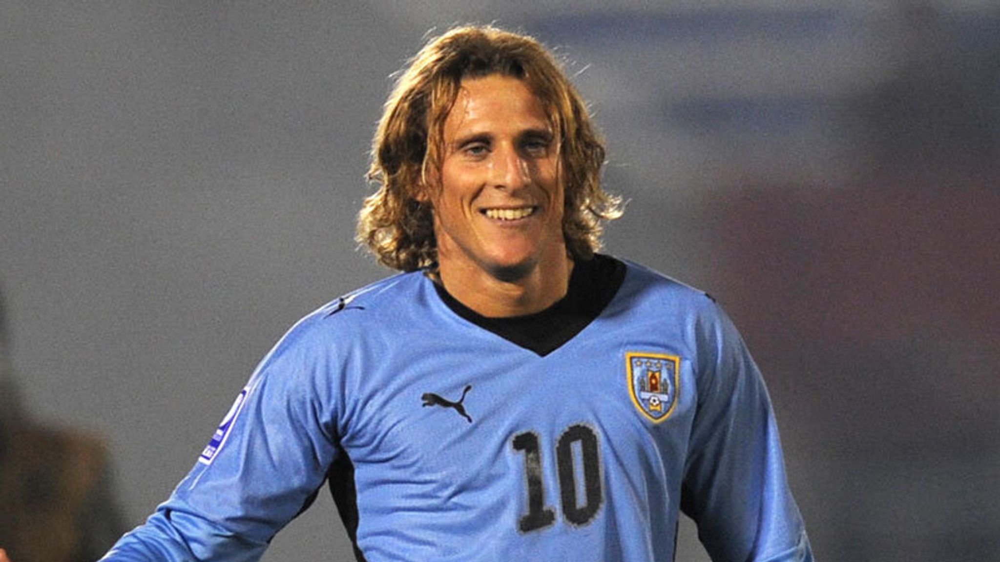 Forlan Number Uruguay hit Peru for six | Football News | Sky Sports