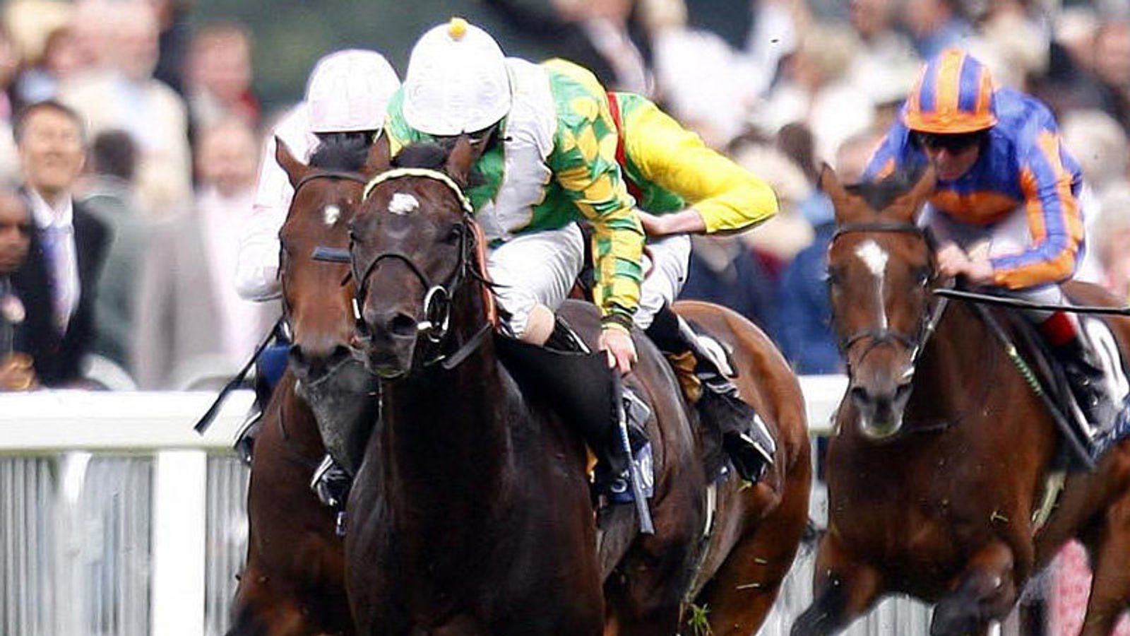 Pressing lands hat-trick | Racing News | Sky Sports