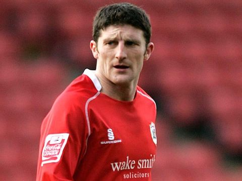 Image of Macken: On the mark