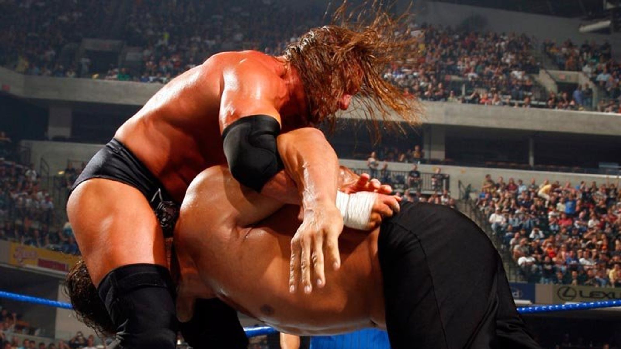 The Game sees off Khali | Sky Sports, image size:2048x1152