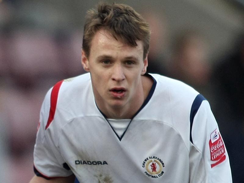 Gary Roberts (footballer, born 1987) - Wikipedia