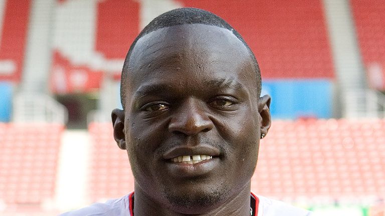 OFFICIAL PIC - NO USE OUTSIDE SKYSPORTS.COM