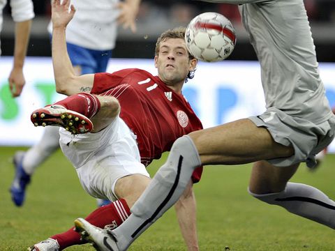 Image of Pedersen: Signs deal with Groningen