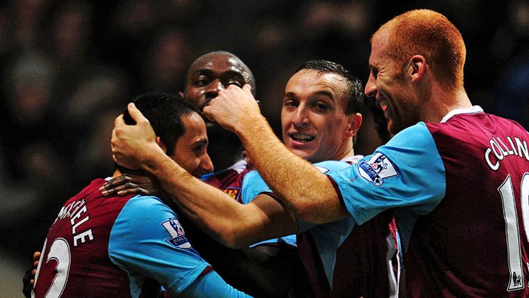 33rd minute: David Di Michele celebrates with his West Ham team-mates.