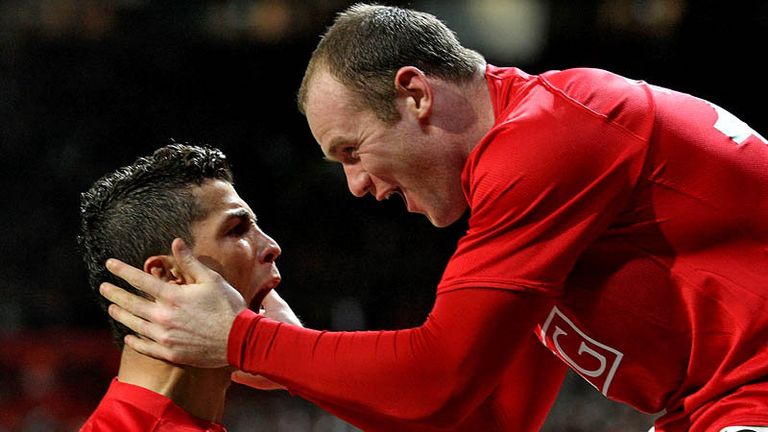 Ronaldo and Rooney combine to help United into the quarter-final draw.
