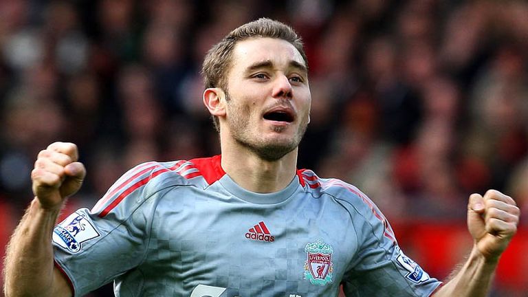 Aurelio leaves Van der Sar rooted with a 20-yard free-kick that finds the net.