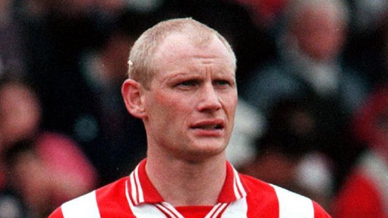 Neil Grayson: Robins legend