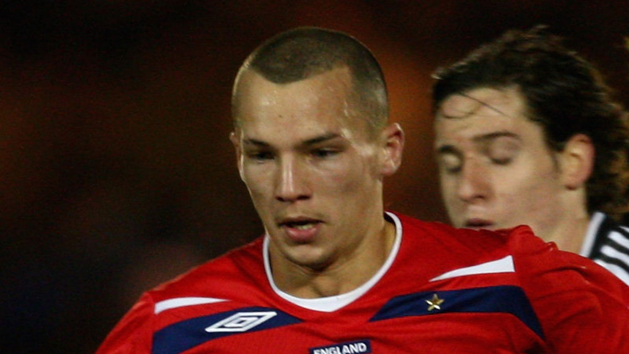 Terriers take Drinkwater | Football News | Sky Sports