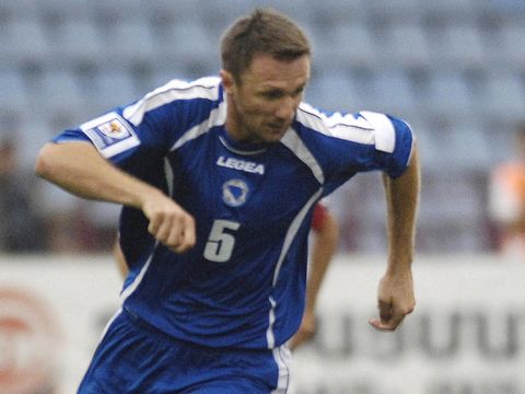 Image of Francois Affolter: Bremen's defensive options are bolstered by exiciting young prospect