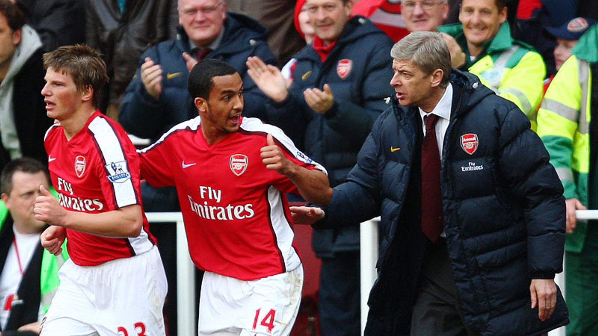 Wenger - Theo left uncertain | Football News | Sky Sports