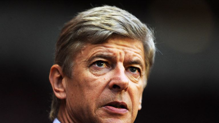 Arsene Wenger watches his side struggle to score at the Stadium of Light