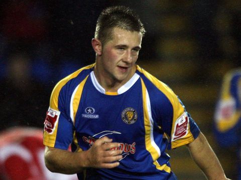 Image of Fairhurst: Moves to Macclesfield