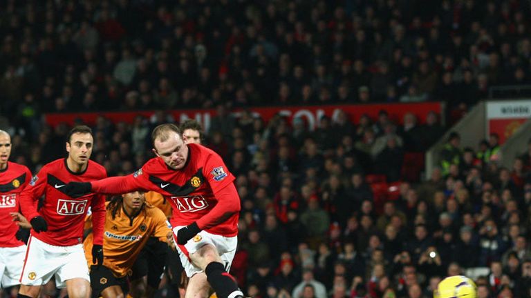 Wayne Rooney puts Man Utd 1-0 in front against Wolves with a 30th minute penalty