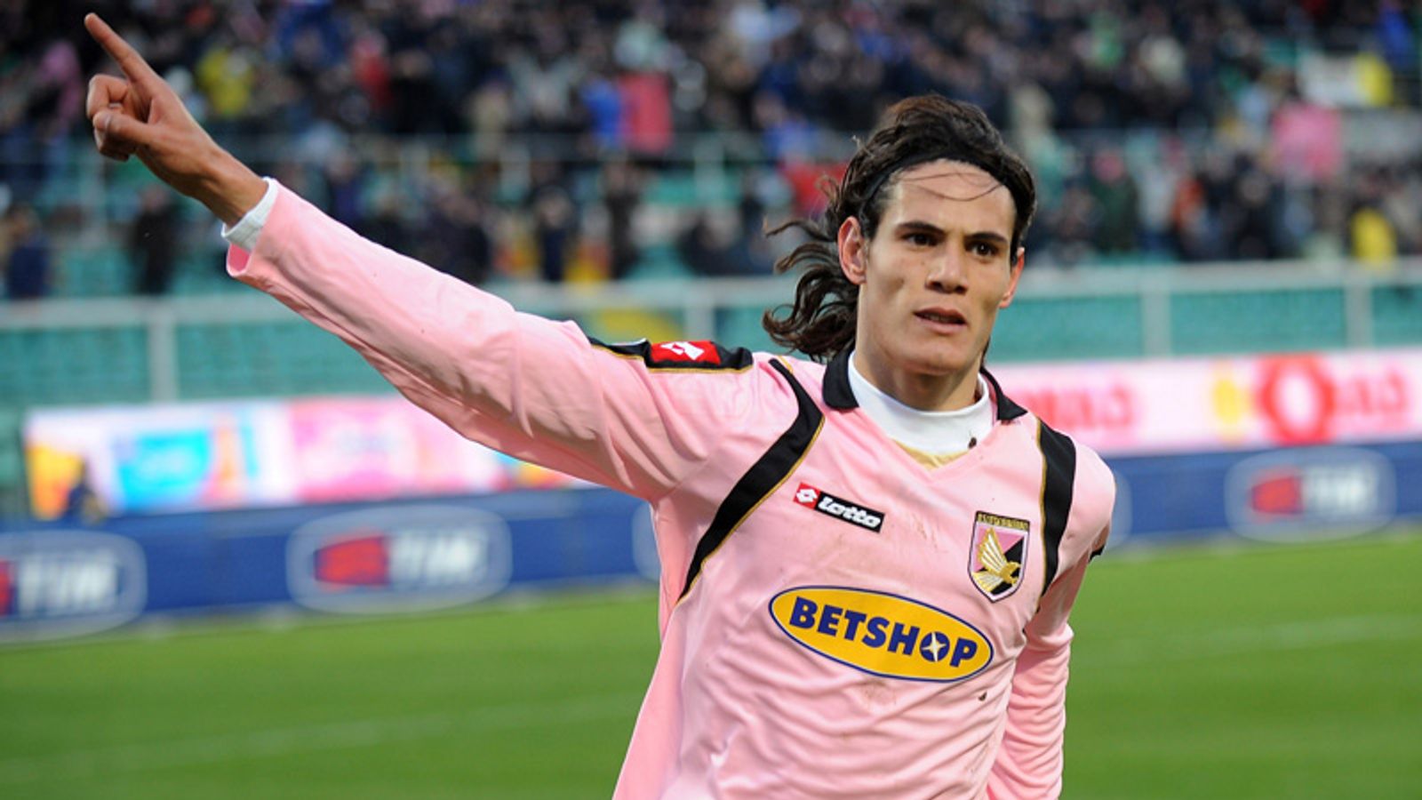Cavani eyes Palermo future, Football News