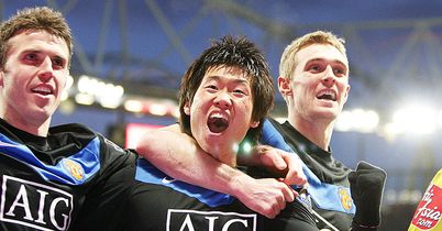 Manchester United grab a vital three points at the Emirates with an impressive 3-0 victory.