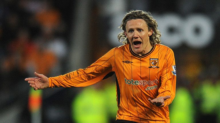 An on the ball Jimmy Bullard pleads with his team for some help