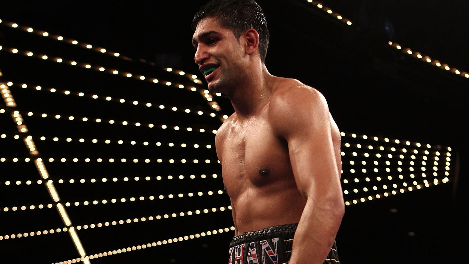 Roach rubbishes Khan rivals | Boxing News | Sky Sports