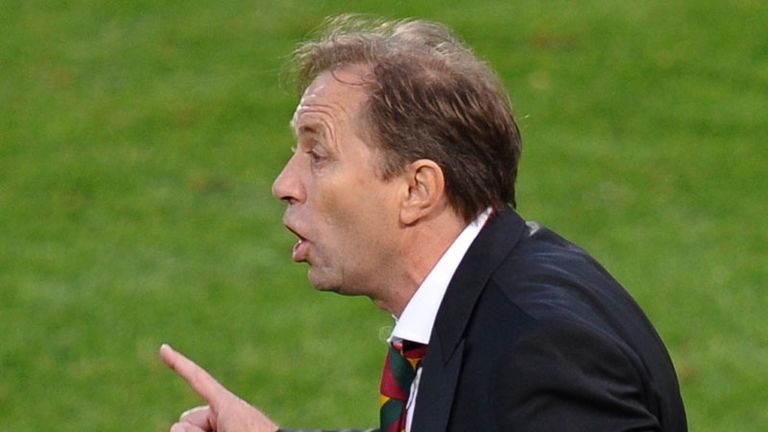 Ghana coach Milovan Rajevac gives instructions to his players.