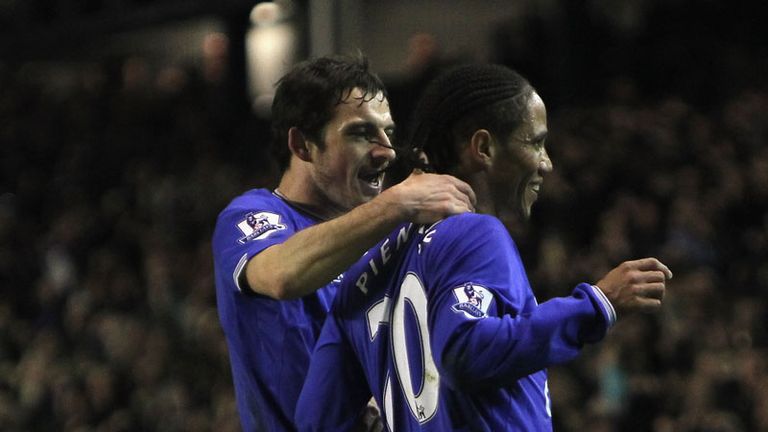 Leighton Baines Steven Pienaar
