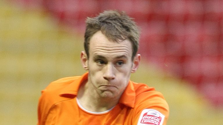 Gray: Two-year Preston deal