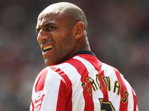 Image of Wayne Thomas: Has joined Rochdale on loan