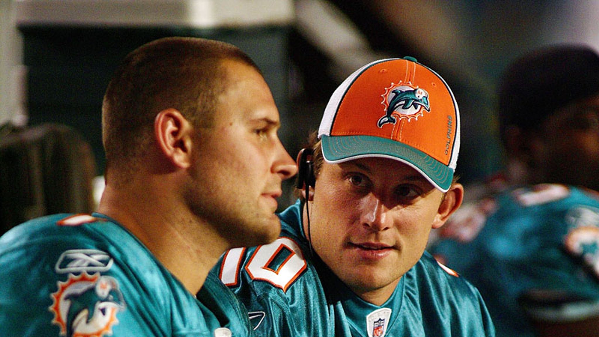 Chad Pennington Named Miami Dolphins QB, Chad Henne Benched: Five Reasons  Why, News, Scores, Highlights, Stats, and Rumors