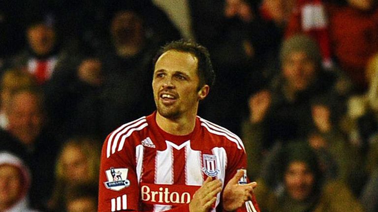 Matthew Etherington celebrates scoring a last-gasp equaliser for Stoke against Manchester City.