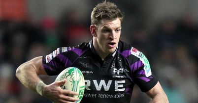 Walker: Ospreys hat-trick