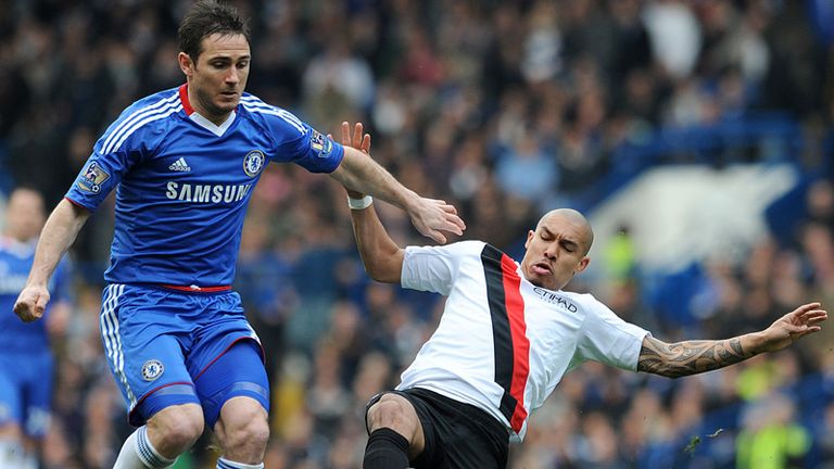 Lampard and De Jong lock horns